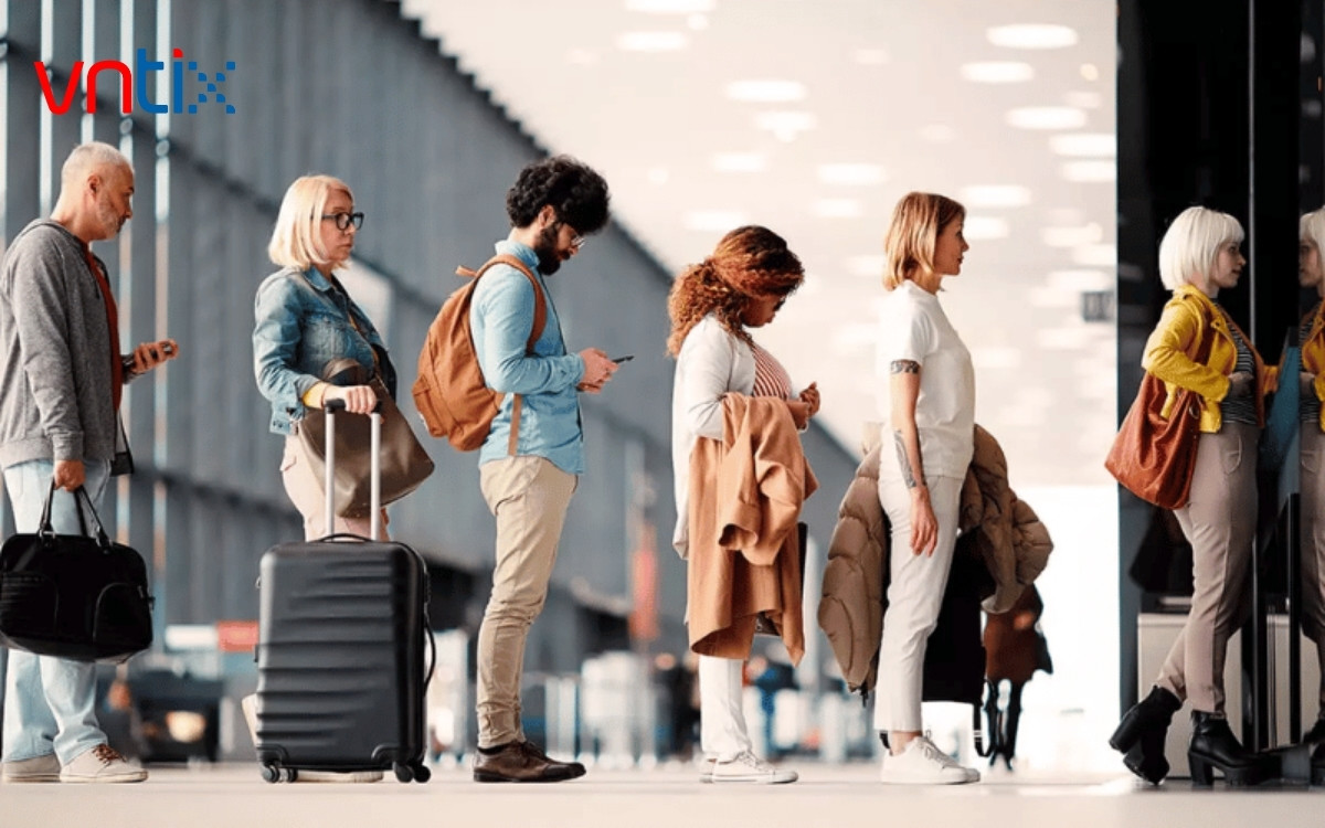 Lợi ích và rủi ro của chiến lược Overbooking